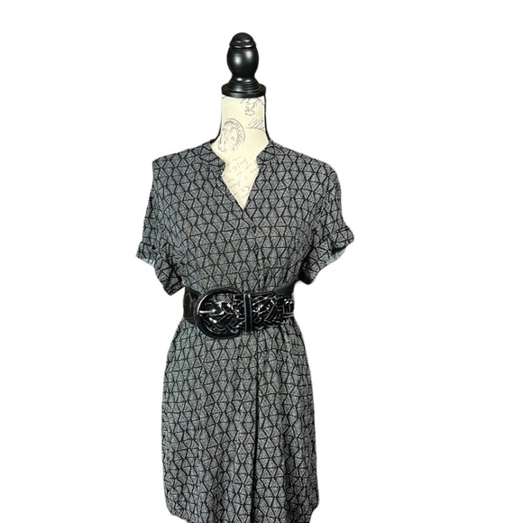 H&m black and gray dress size 2 - Picture 2 of 9